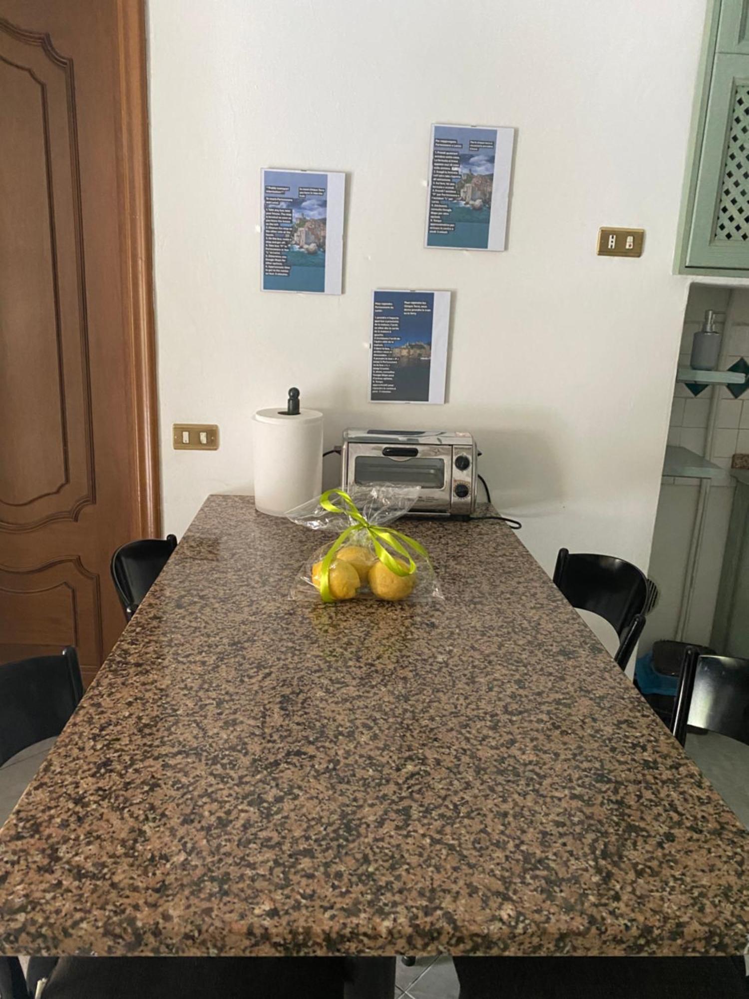 Maison Marisa Apartment Специя Екстериор снимка